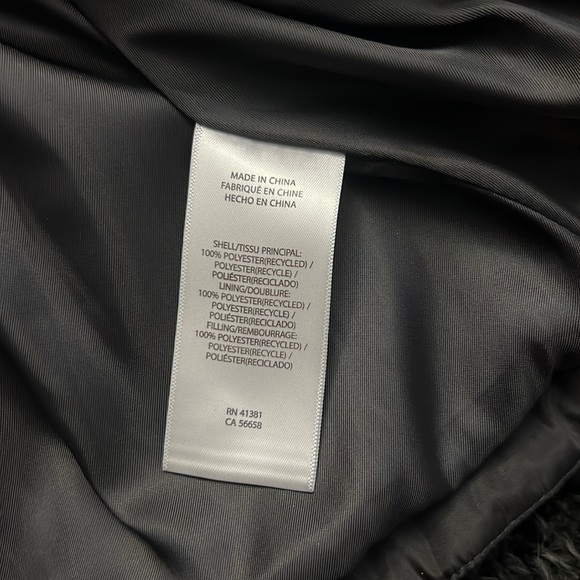 LAUREN RALPH LAUREN Crest Patch Quilted Vest - Picture 11 of 11